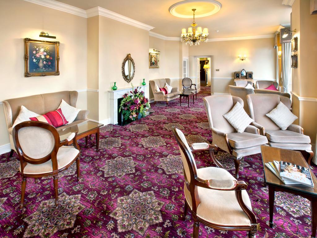 Kingsway Hotel. 克利索普斯 外观 照片